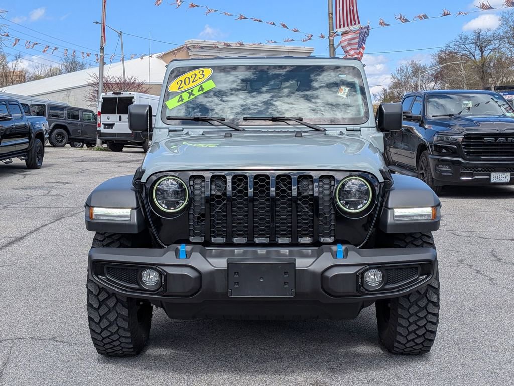 Used 2023 Jeep Wrangler Unlimited w/ Cold Weather Group AWD/4WD image 3