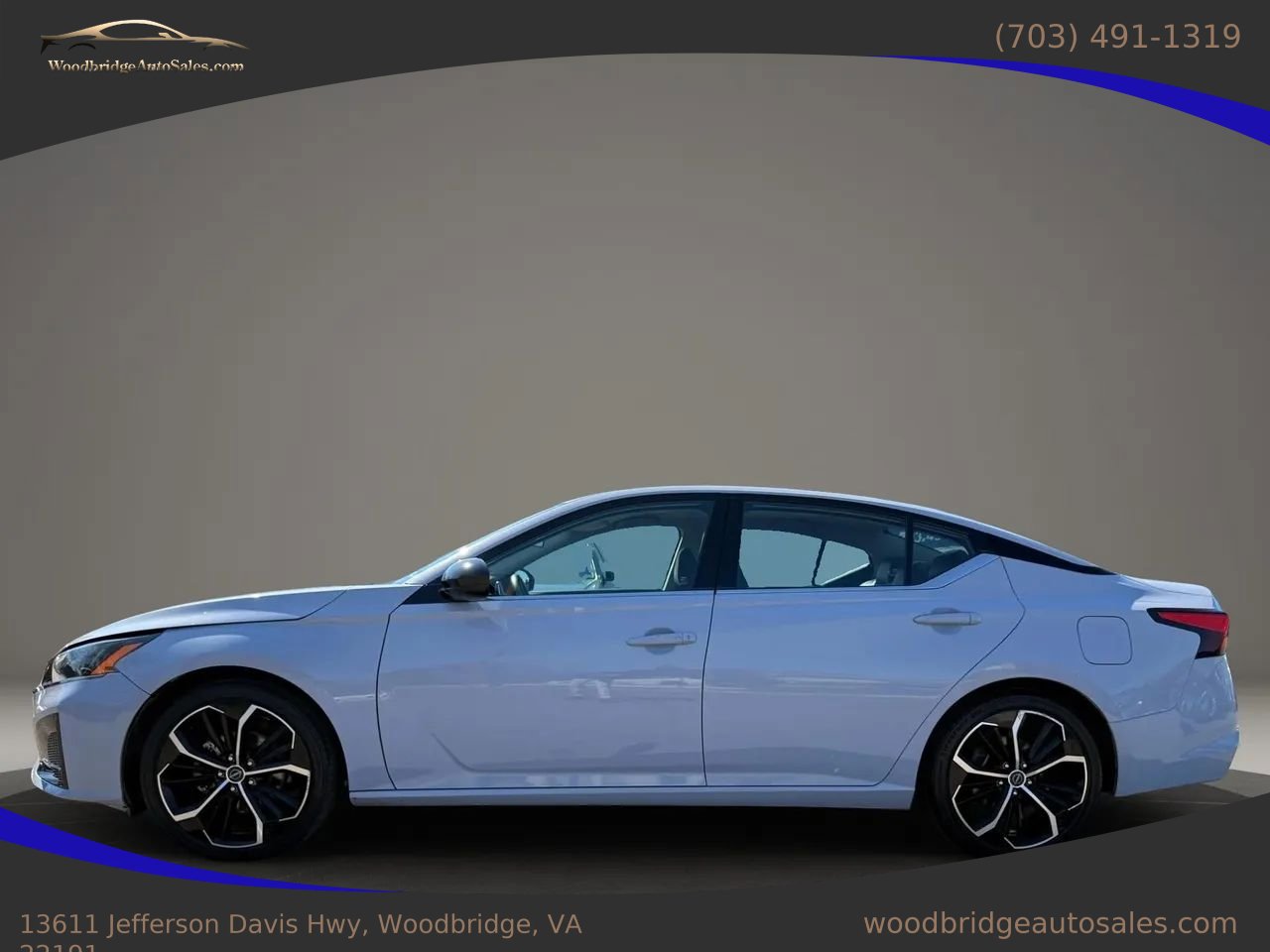 Used 2024 Nissan Altima 2.5 SR image 3