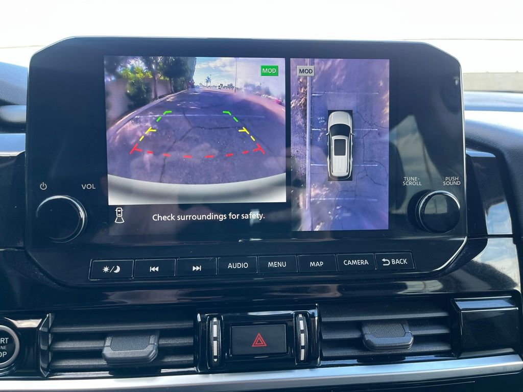 Used 2023 Nissan Pathfinder SL image 37