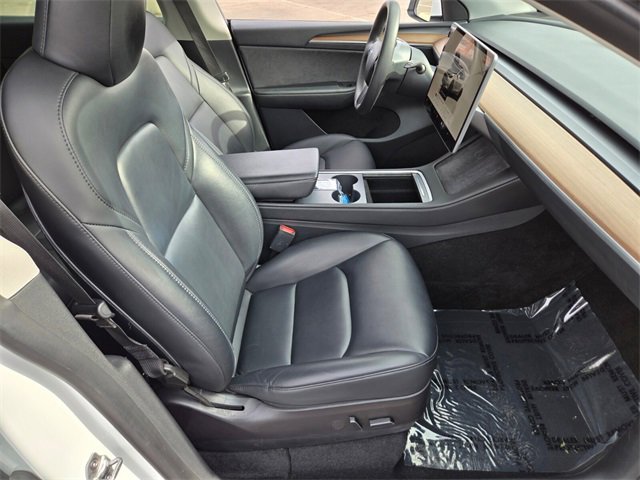 Used 2023 Tesla Model Y Performance image 20