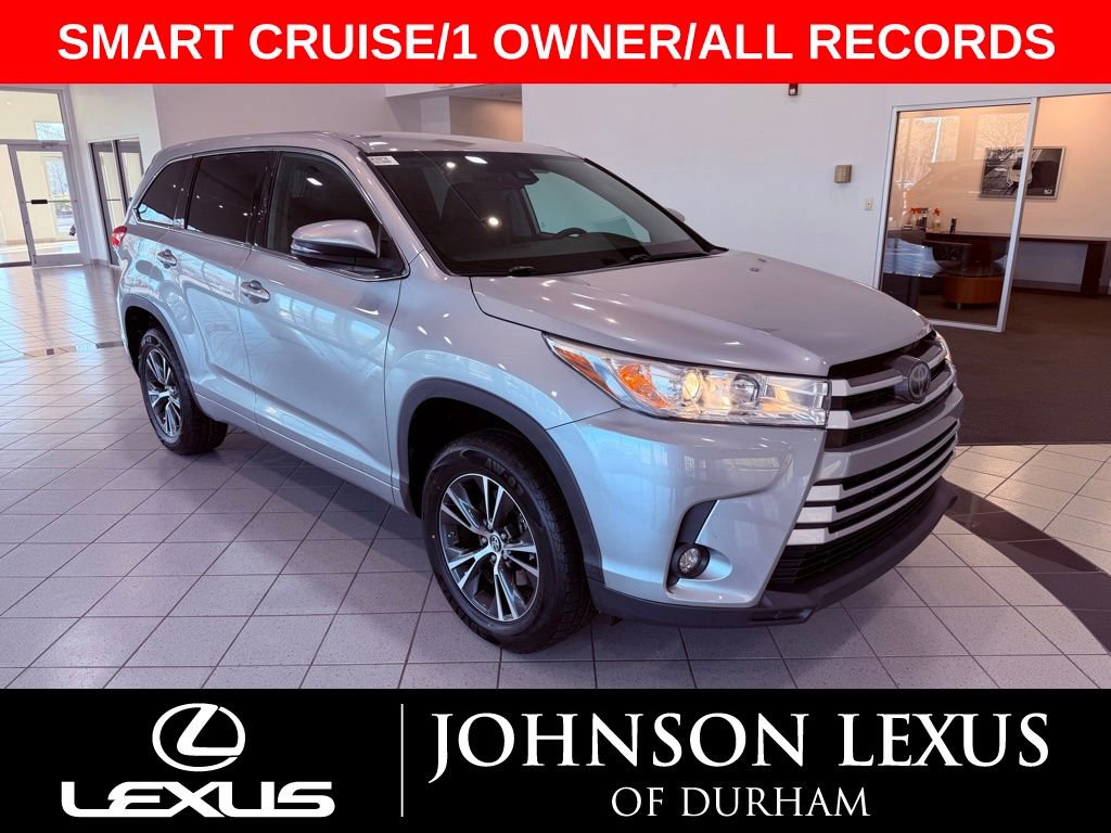 Used 2018 Toyota Highlander Plus FWD image 1