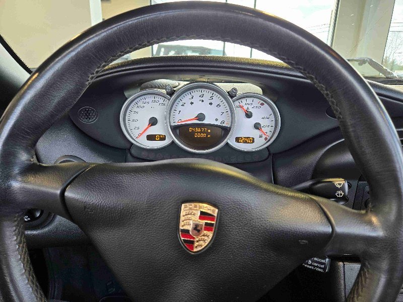 Used 2004 Porsche Boxster S image 11