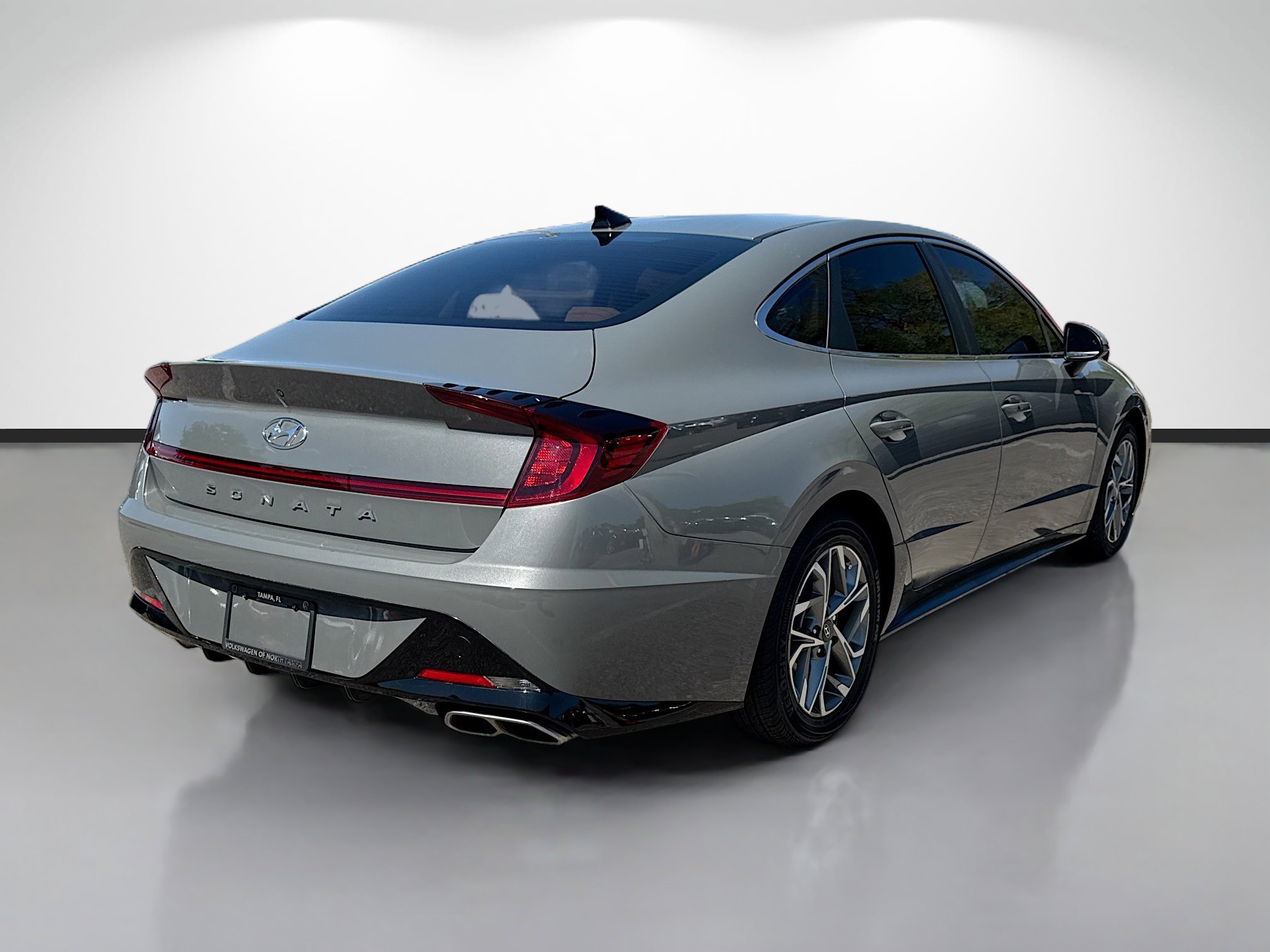 Used 2022 Hyundai Sonata SEL FWD image 3