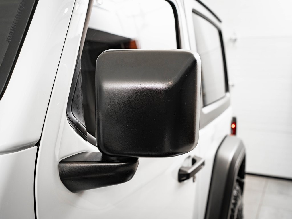 Used 2022 Jeep Wrangler Willys image 14