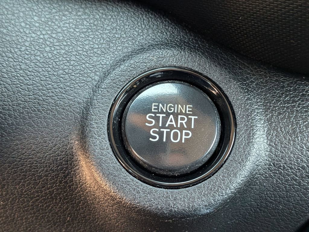 Certified 2023 Hyundai Venue Limited image 24