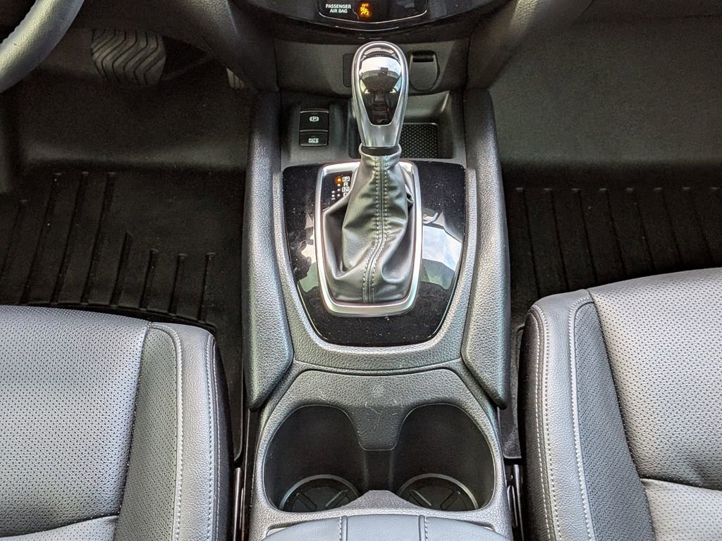 Used 2022 Nissan Rogue Sport SL w/ Premium Package image 19