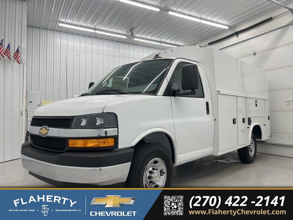 New 2025 Chevrolet Express 3500 w/ Power Convenience Package image 6