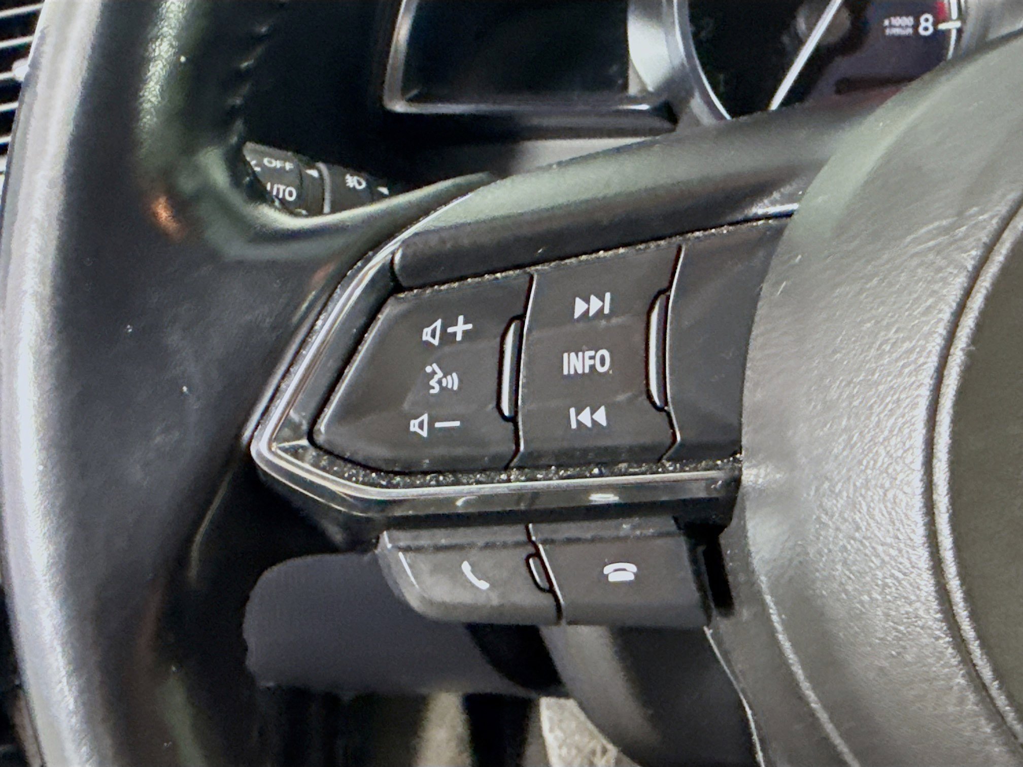 Used 2018 MAZDA MAZDA3 Grand Touring w/ Premium Equipment Package image 14