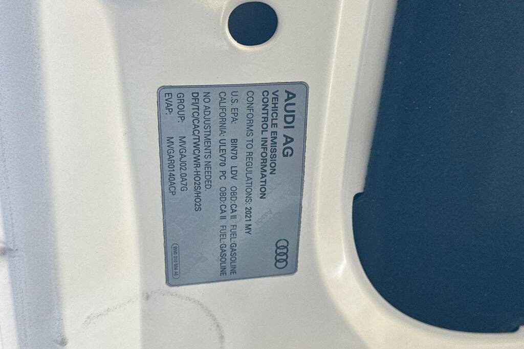 Used 2021 Audi A4 2.0T Premium Plus w/ Premium Plus Package image 26