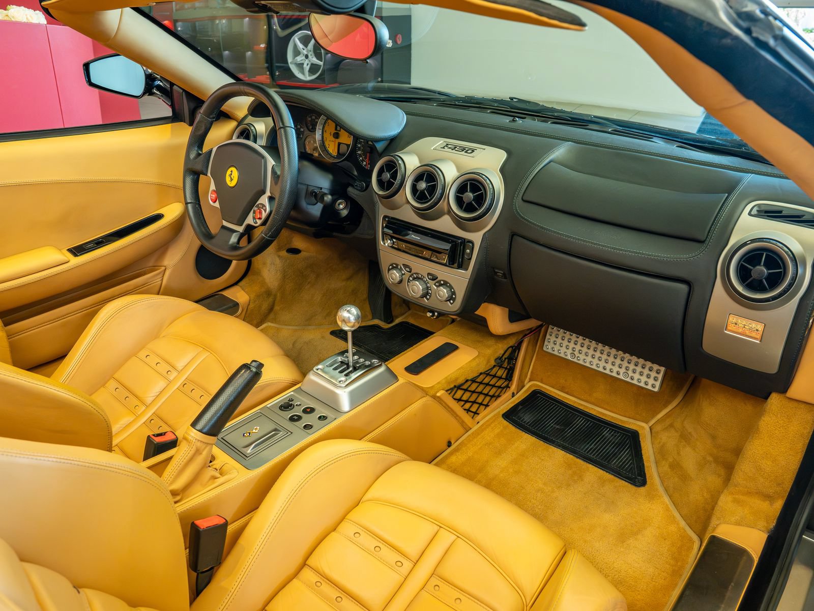 Used 2005 Ferrari F430 Spider RWD image 17