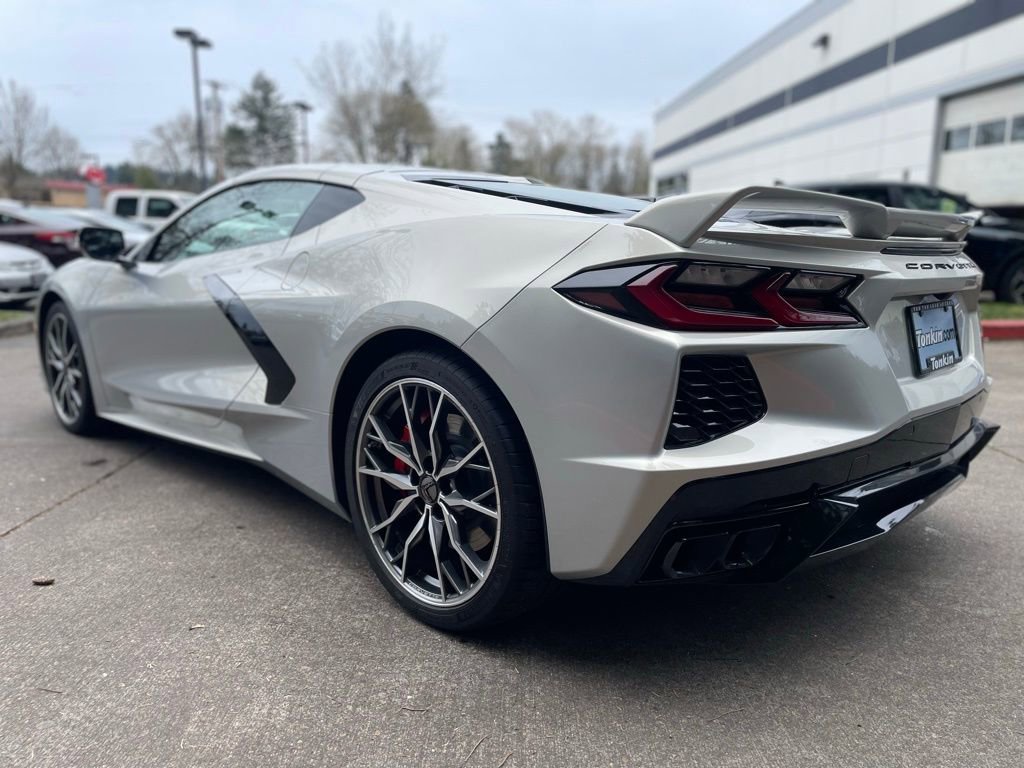 Used 2023 Chevrolet Corvette Stingray Premium Cpe w/ Z51 Performance Package image 9