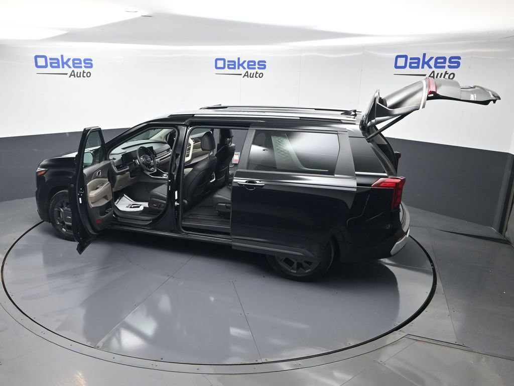 Certified 2026 Kia Carnival EX image 61