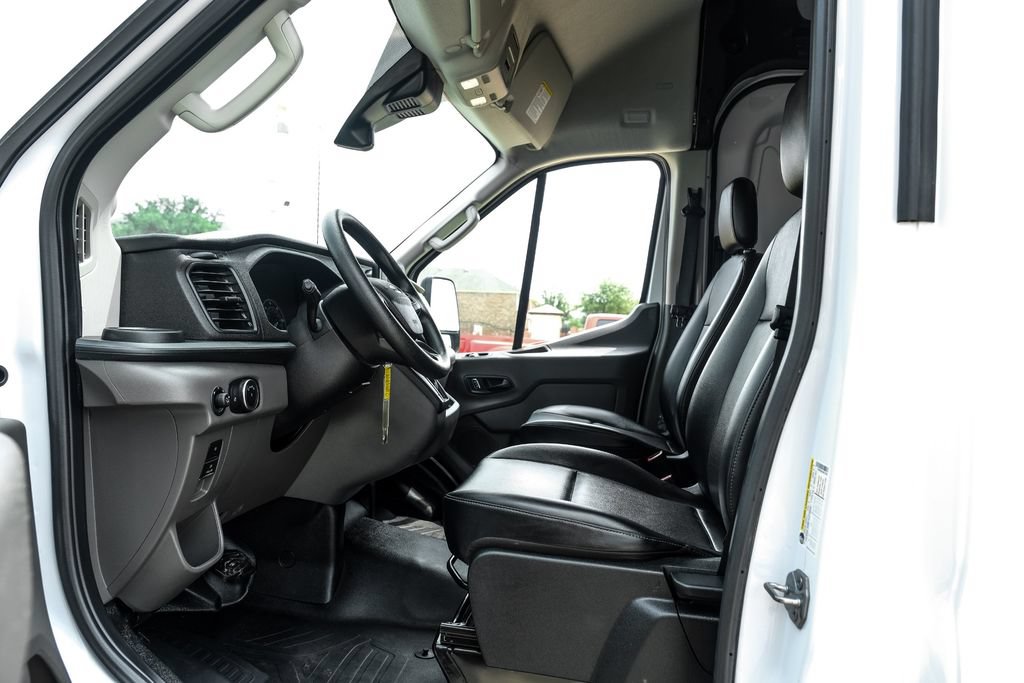 Used 2025 Ford Transit 350 148 High Roof Extended RWD image 3