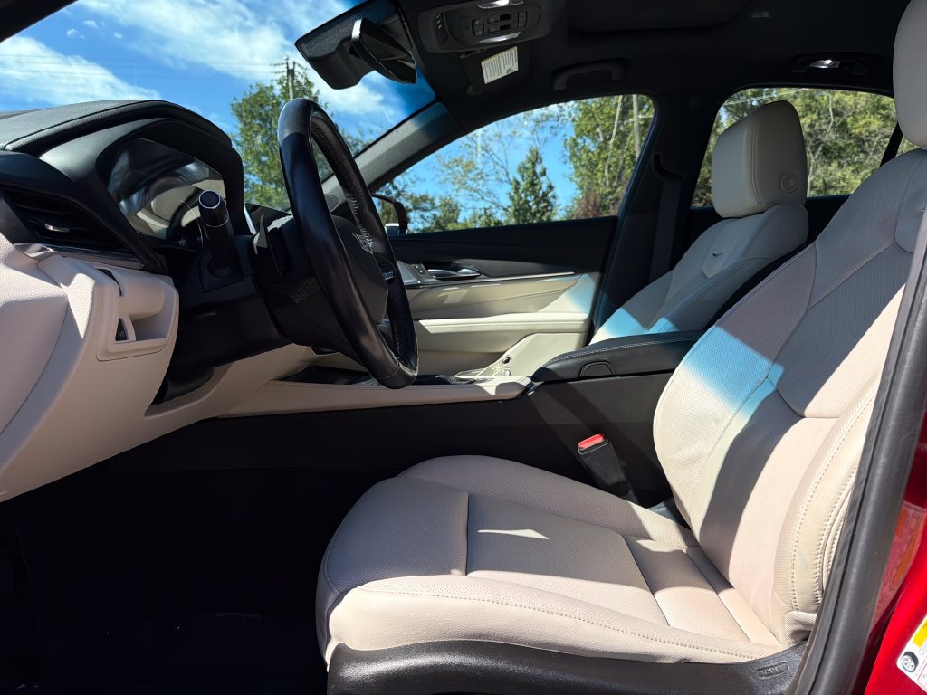 Certified 2023 Cadillac CT4 Premium Luxury AWD/4WD image 3
