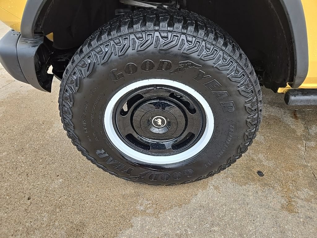 Used 2023 Ford Bronco Heritage Edition AWD/4WD image 27
