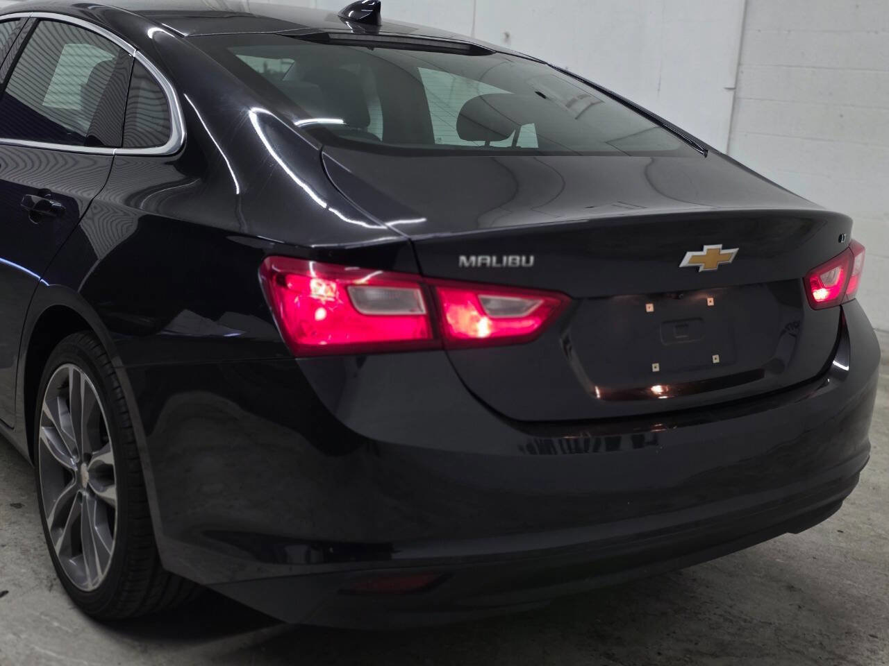 Used 2023 Chevrolet Malibu LT image 7