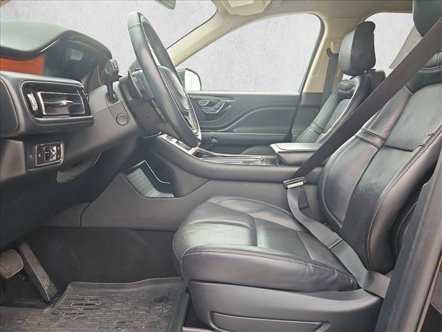 Used 2020 Lincoln Aviator Reserve w/ Elements Package Plus image 16
