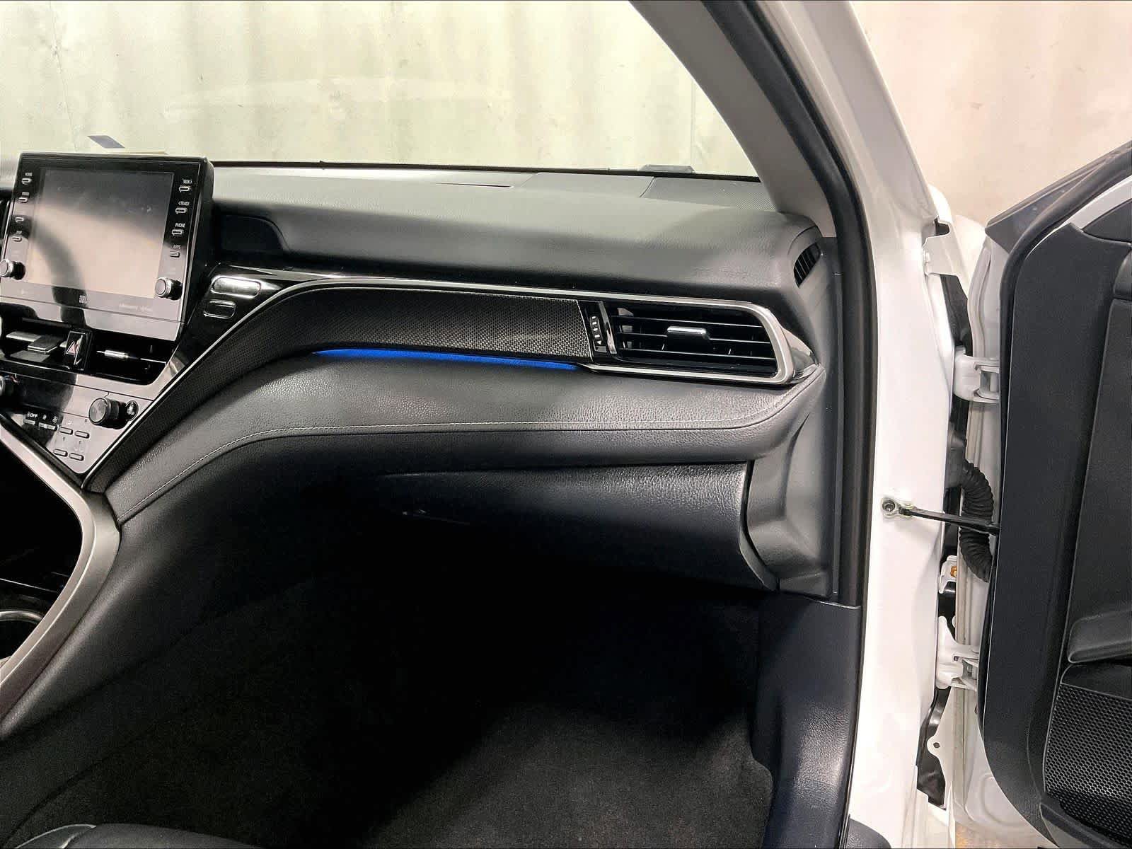 Used 2021 Toyota Camry XSE w/ Navigation Upgrade Package FWD image 13