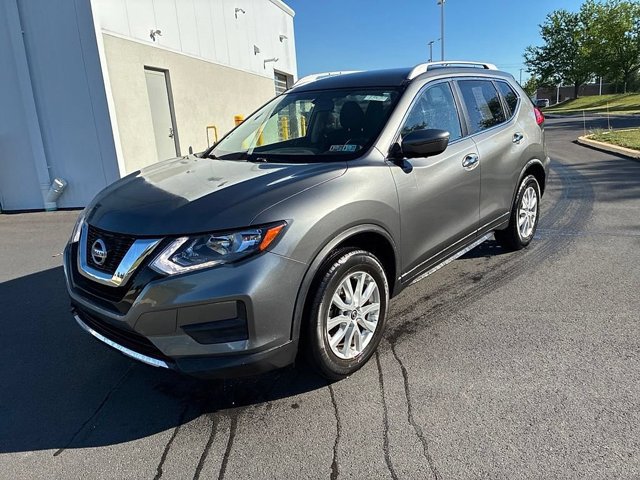 Used 2017 Nissan Rogue SV AWD/4WD image 18