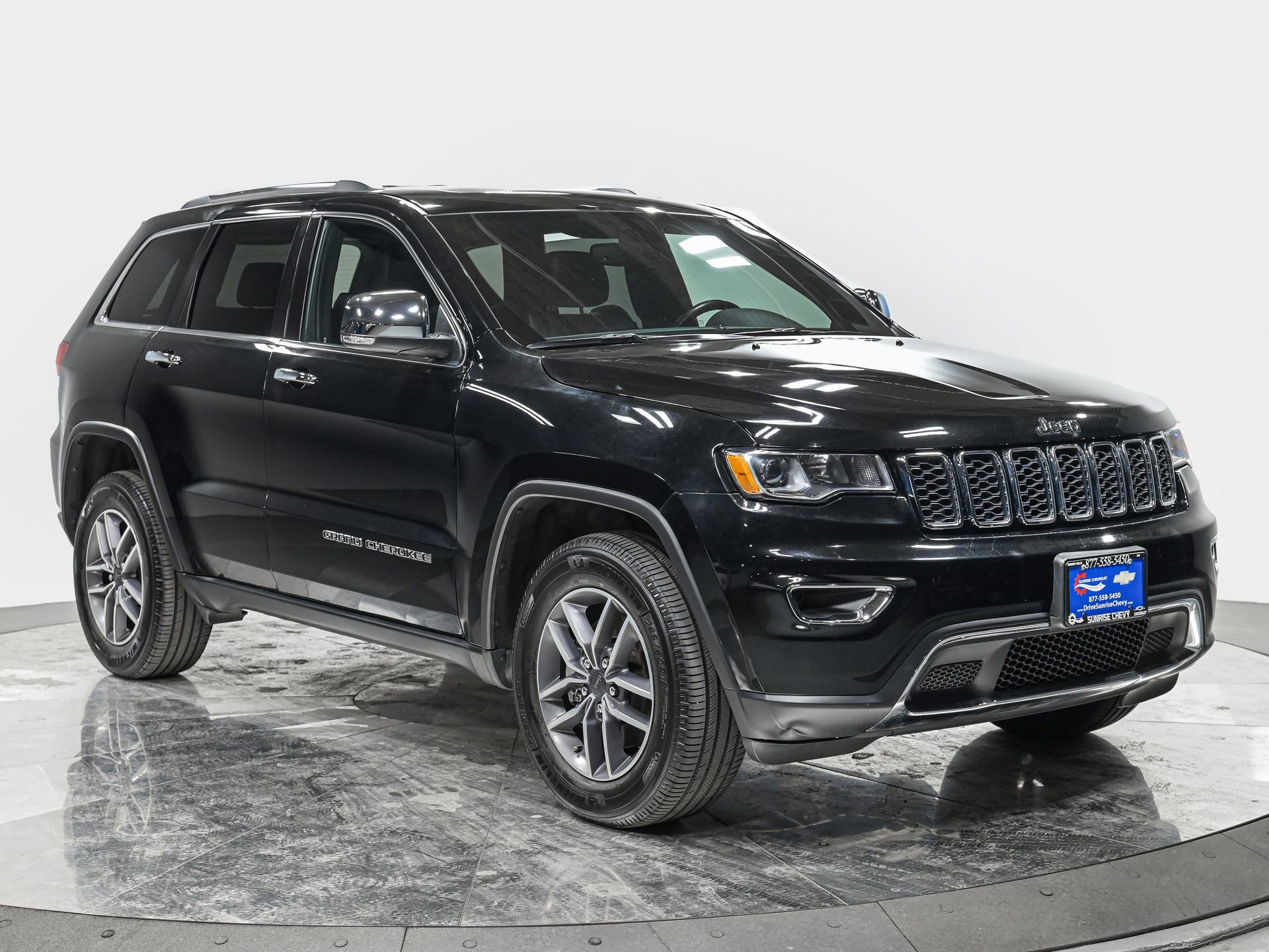Used 2021 Jeep Grand Cherokee Limited image 9