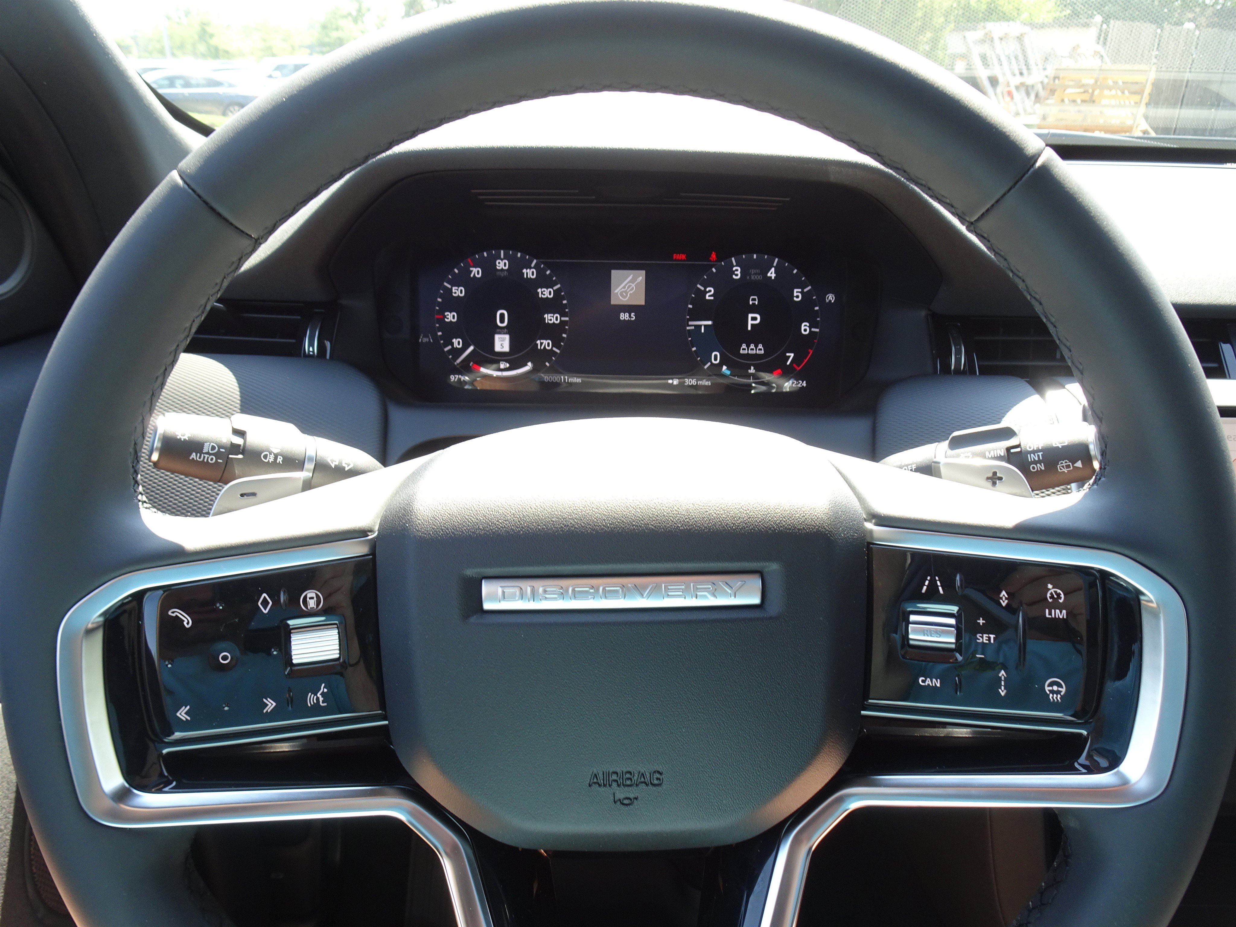 New 2026 Land Rover Discovery Sport Landmark AWD/4WD image 24
