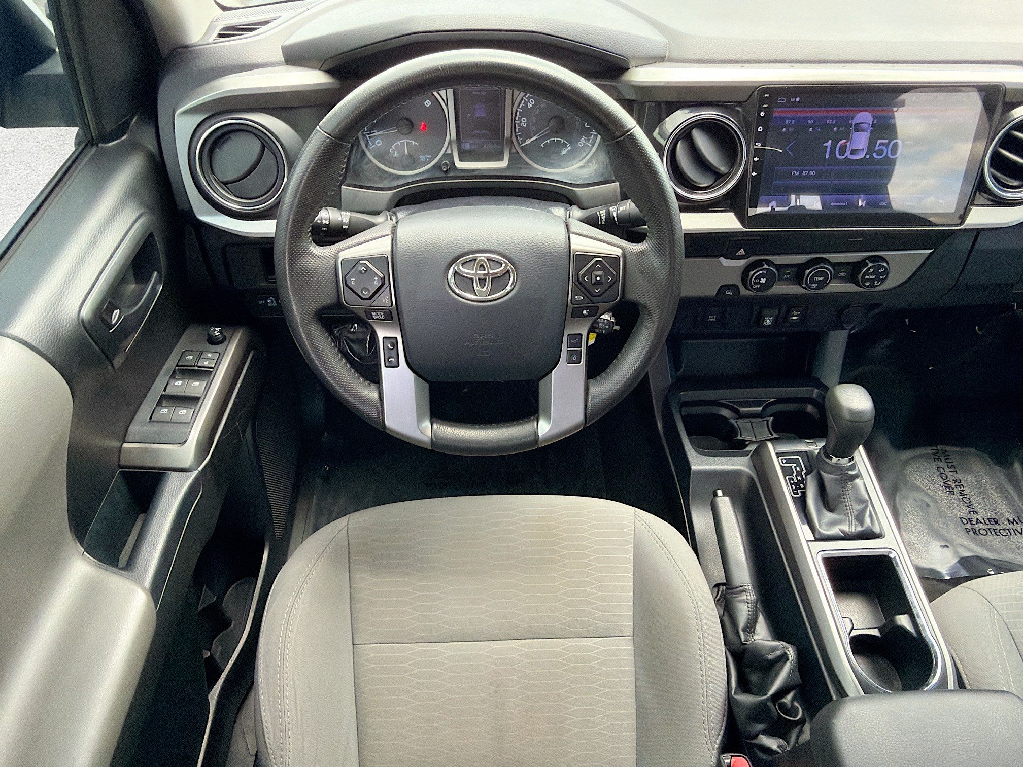 Used 2019 Toyota Tacoma SR5 RWD image 15