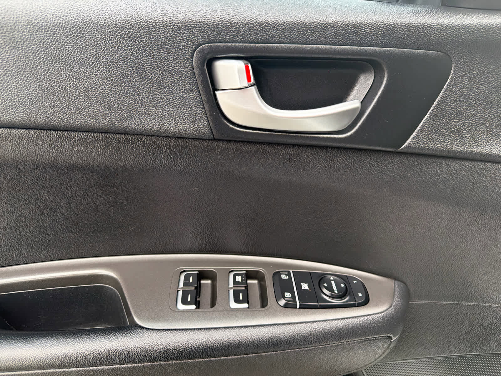 Used 2017 Kia Optima LX w/ Option Group 014 image 15