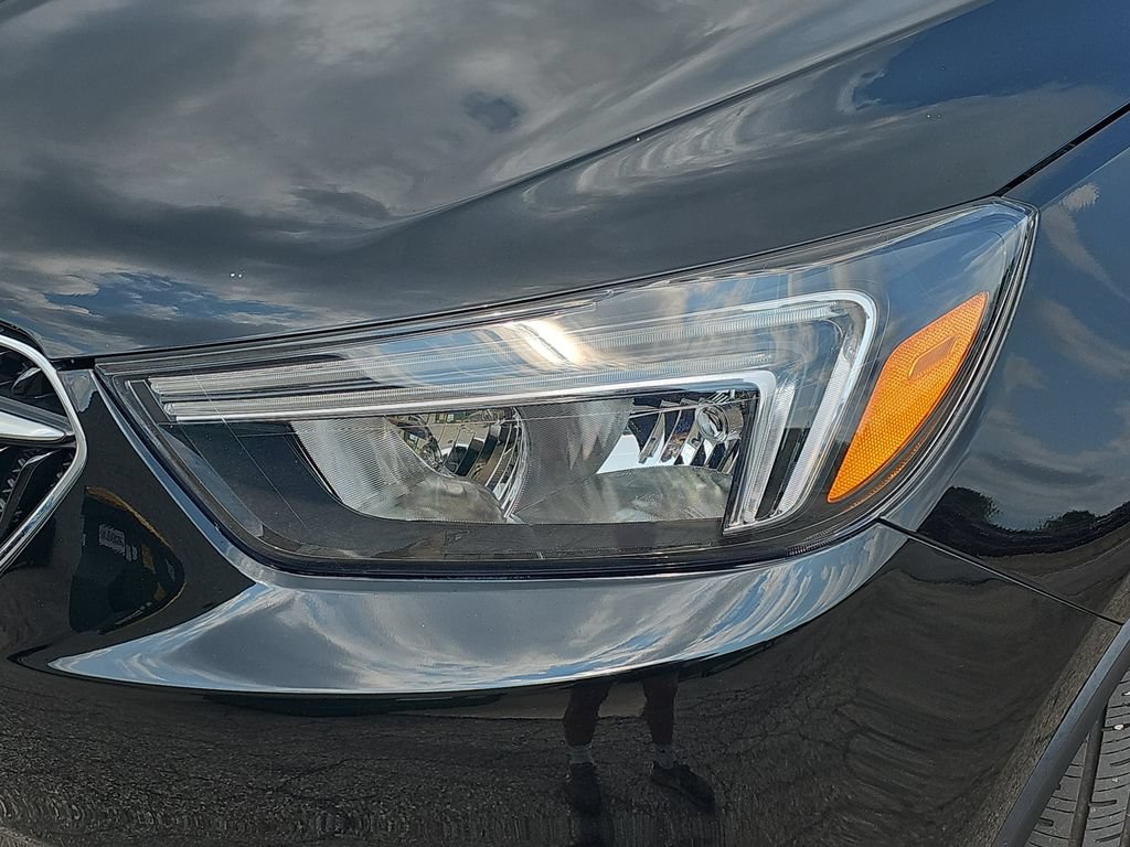 Used 2019 Buick Encore Sport Touring FWD image 36