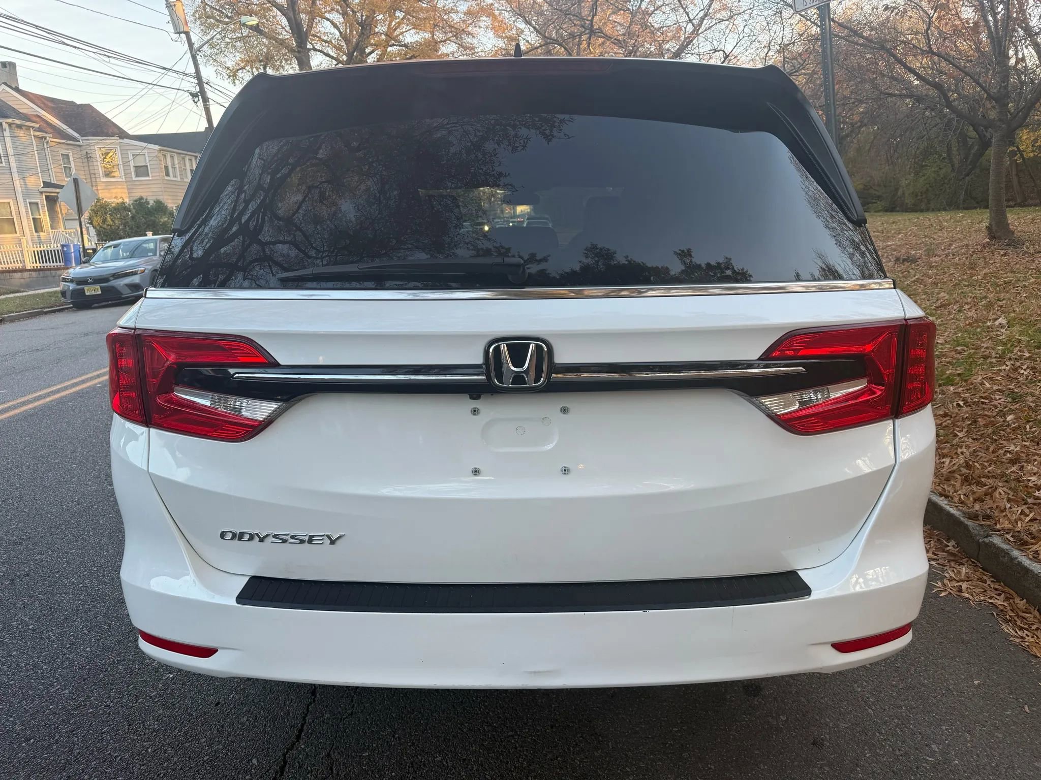 Used 2022 Honda Odyssey EX image 6