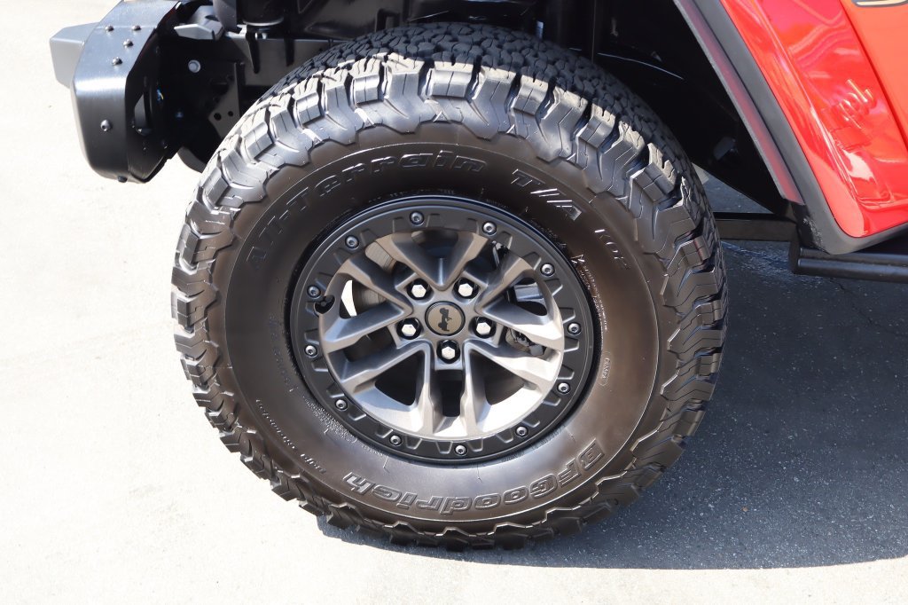 Certified 2025 Jeep Wrangler Unlimited Rubicon 392 AWD/4WD image 14