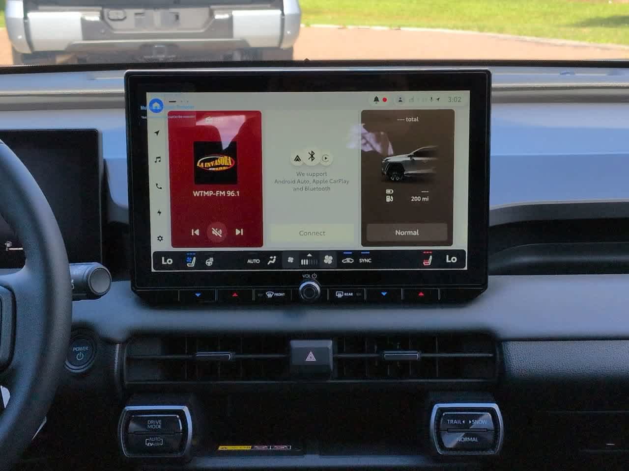 New 2026 Toyota RAV4 XSE AWD/4WD image 17