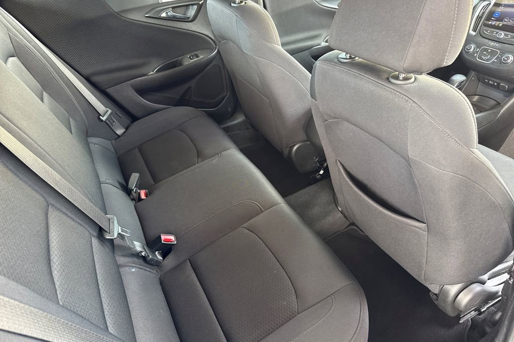 Used 2025 Chevrolet Malibu RS image 22