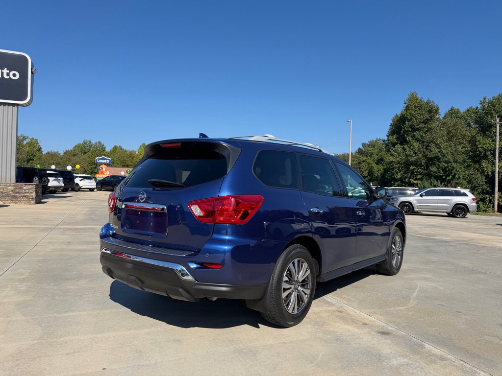 Used 2020 Nissan Pathfinder S FWD image 4