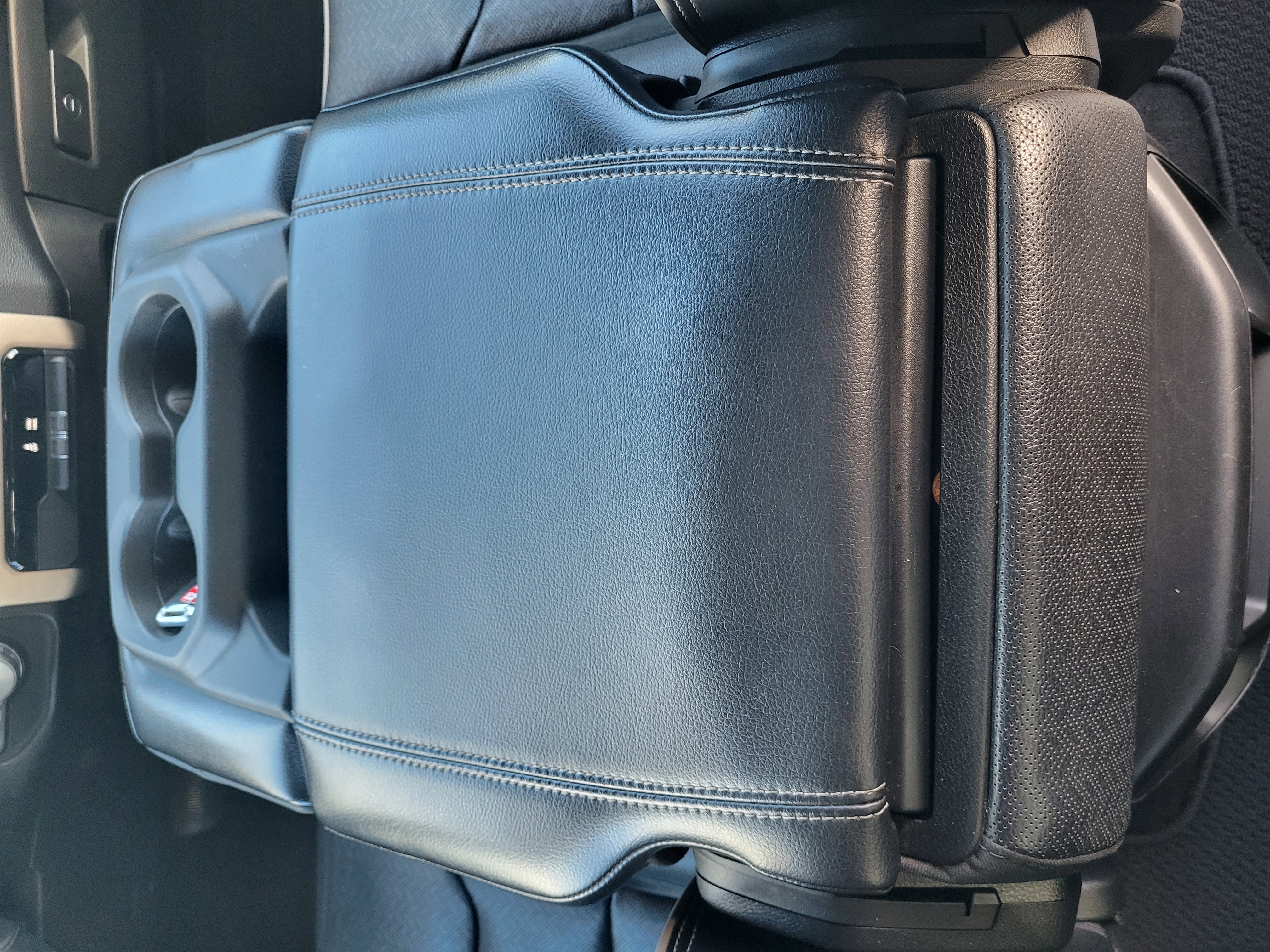 Used 2019 RAM 1500 Laramie image 20