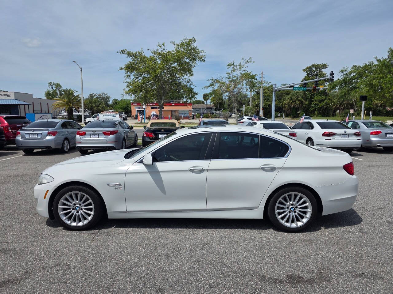 Used 2011 BMW 535i xDrive Sedan AWD/4WD image 7