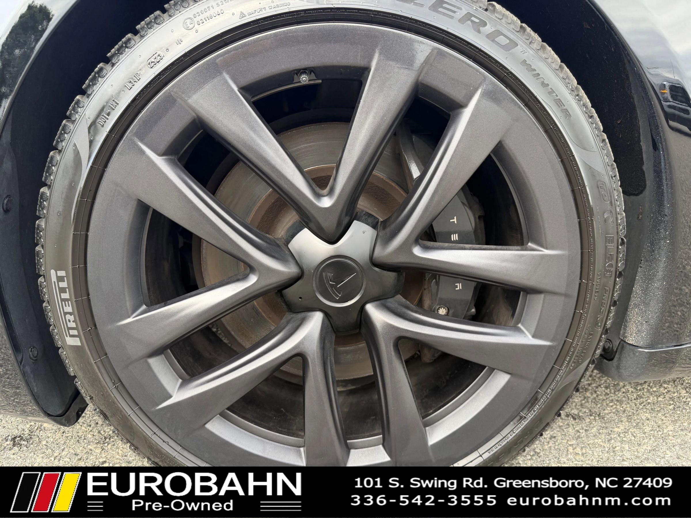 Used 2022 Tesla Model S Plaid AWD/4WD image 30