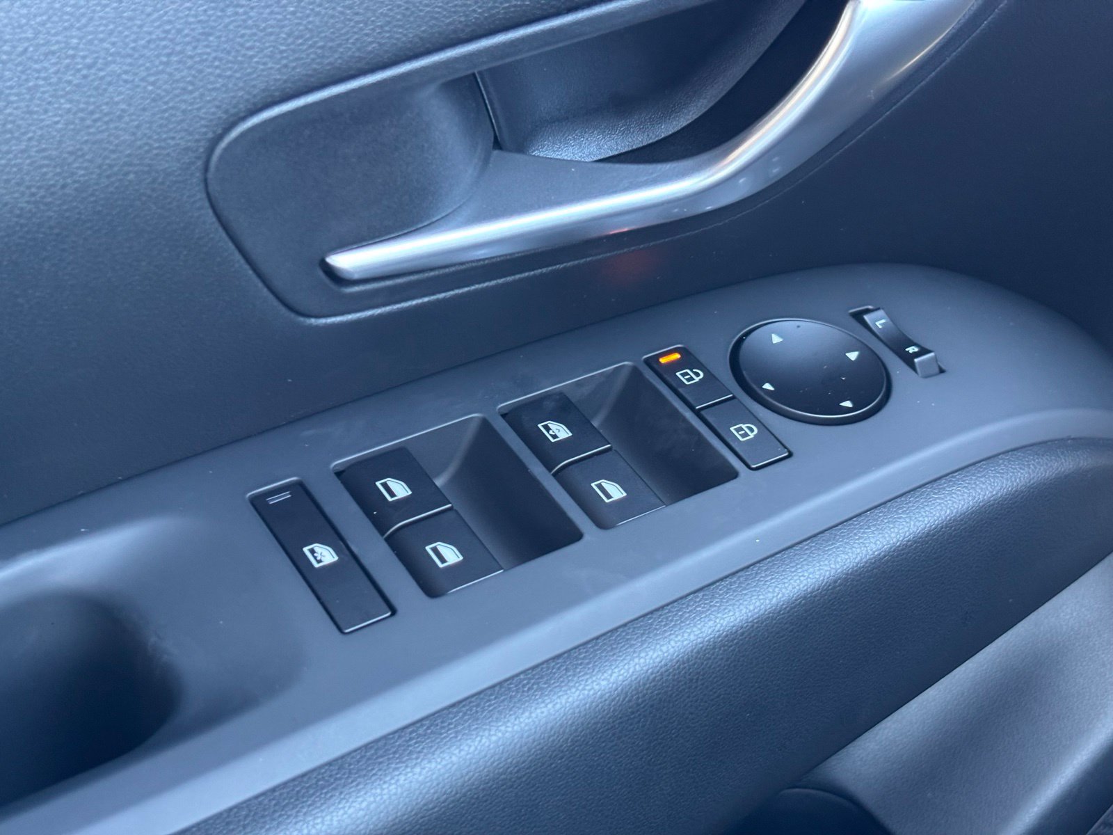 New 2027 Hyundai Santa Cruz SE AWD/4WD image 13
