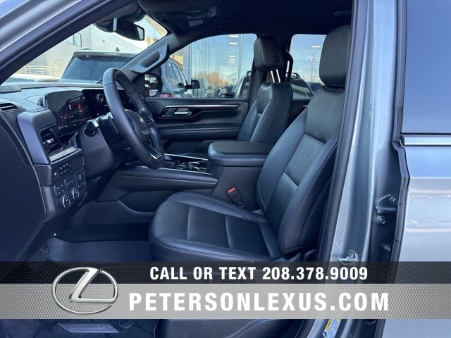 Used 2025 Chevrolet Tahoe LT w/ Comfort Package image 24