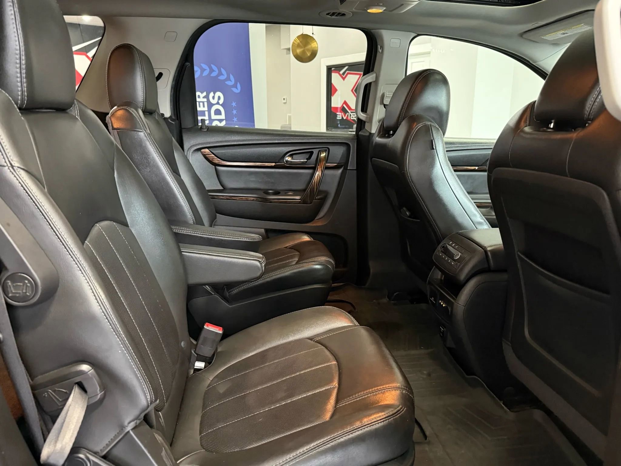 Used 2016 GMC Acadia Denali image 22