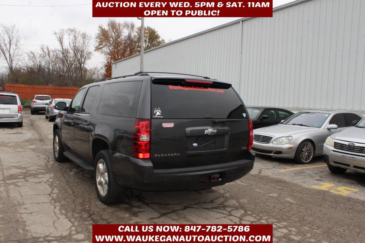 Used 2010 Chevrolet Suburban LT w/ Luxury Package image 6