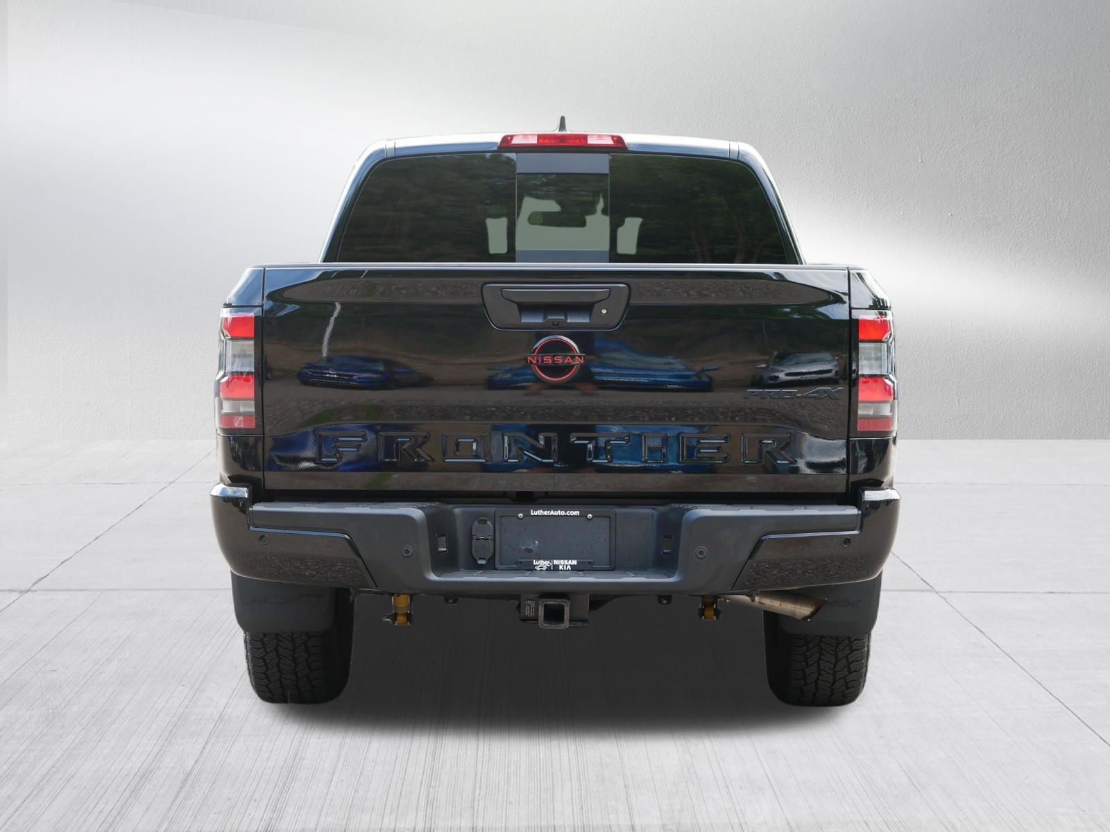 Certified 2023 Nissan Frontier PRO-4X w/ Pro Convenience Package AWD/4WD image 6