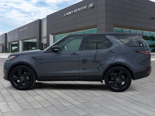 Used 2025 Land Rover Discovery Dynamic SE AWD/4WD image 2