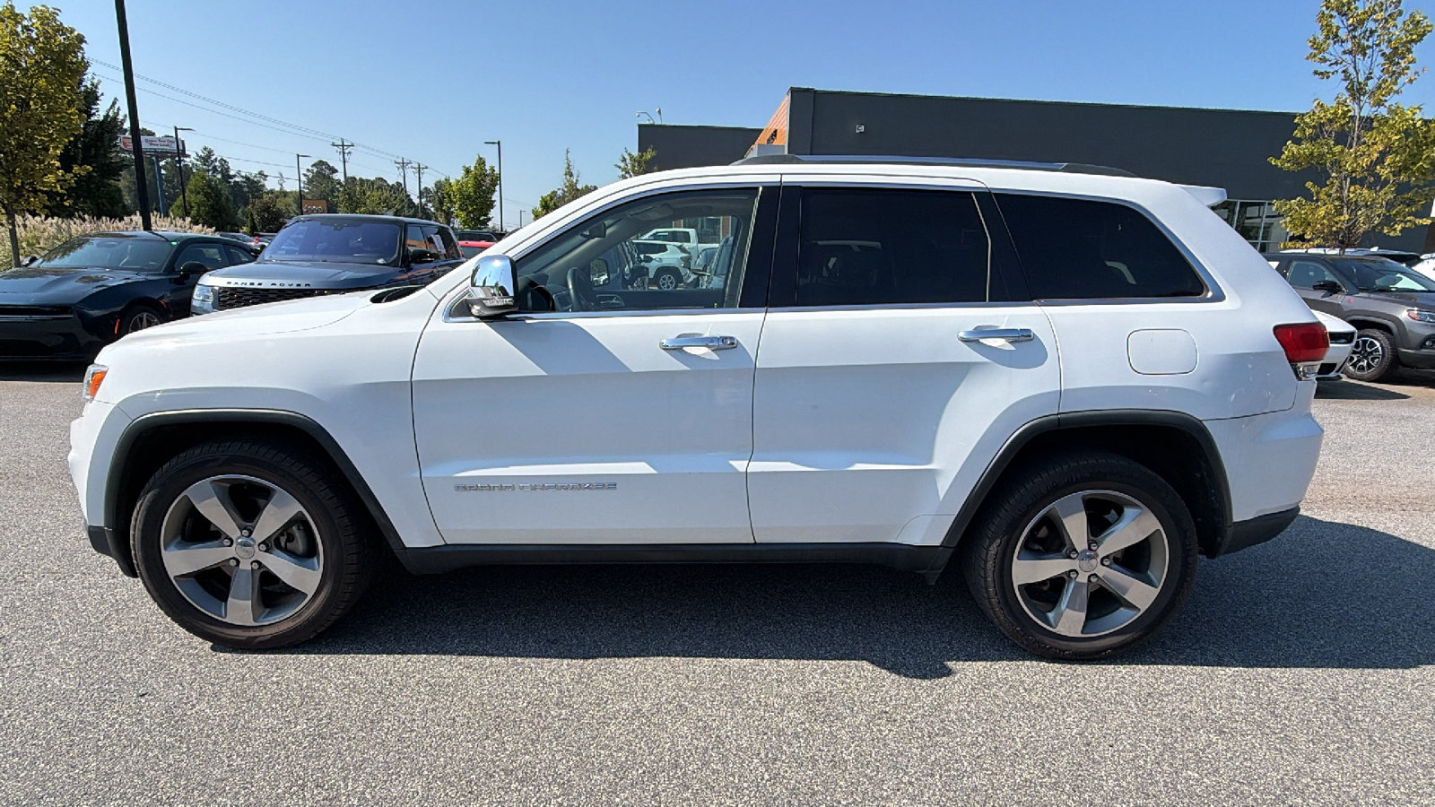 Used 2015 Jeep Grand Cherokee Limited RWD image 11