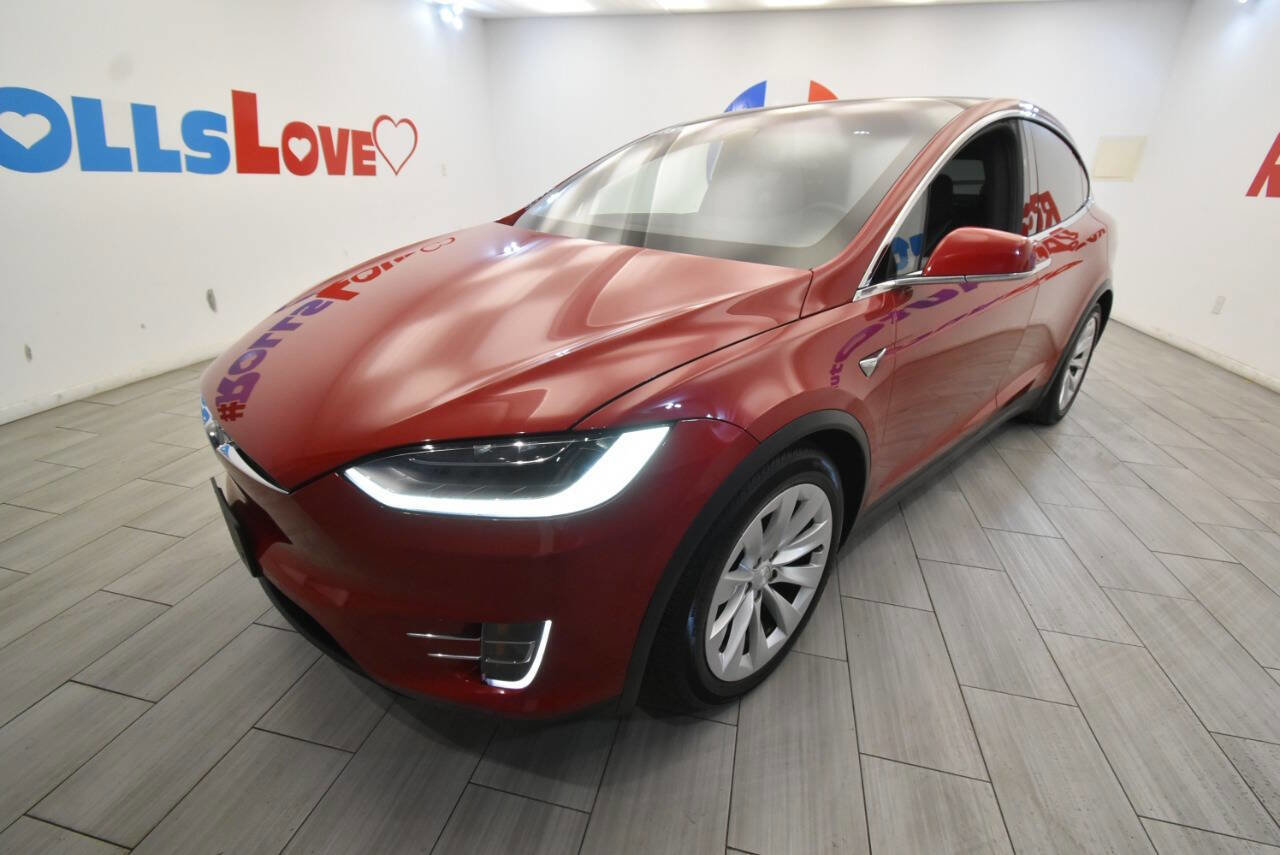 Used 2018 Tesla Model X 75D AWD/4WD video 1