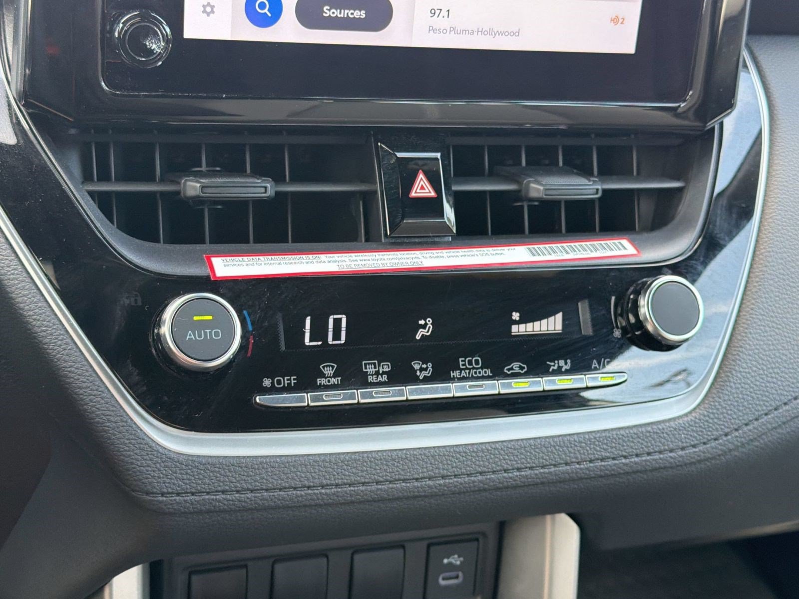 Used 2023 Toyota Corolla Cross AWD Hybrid image 21