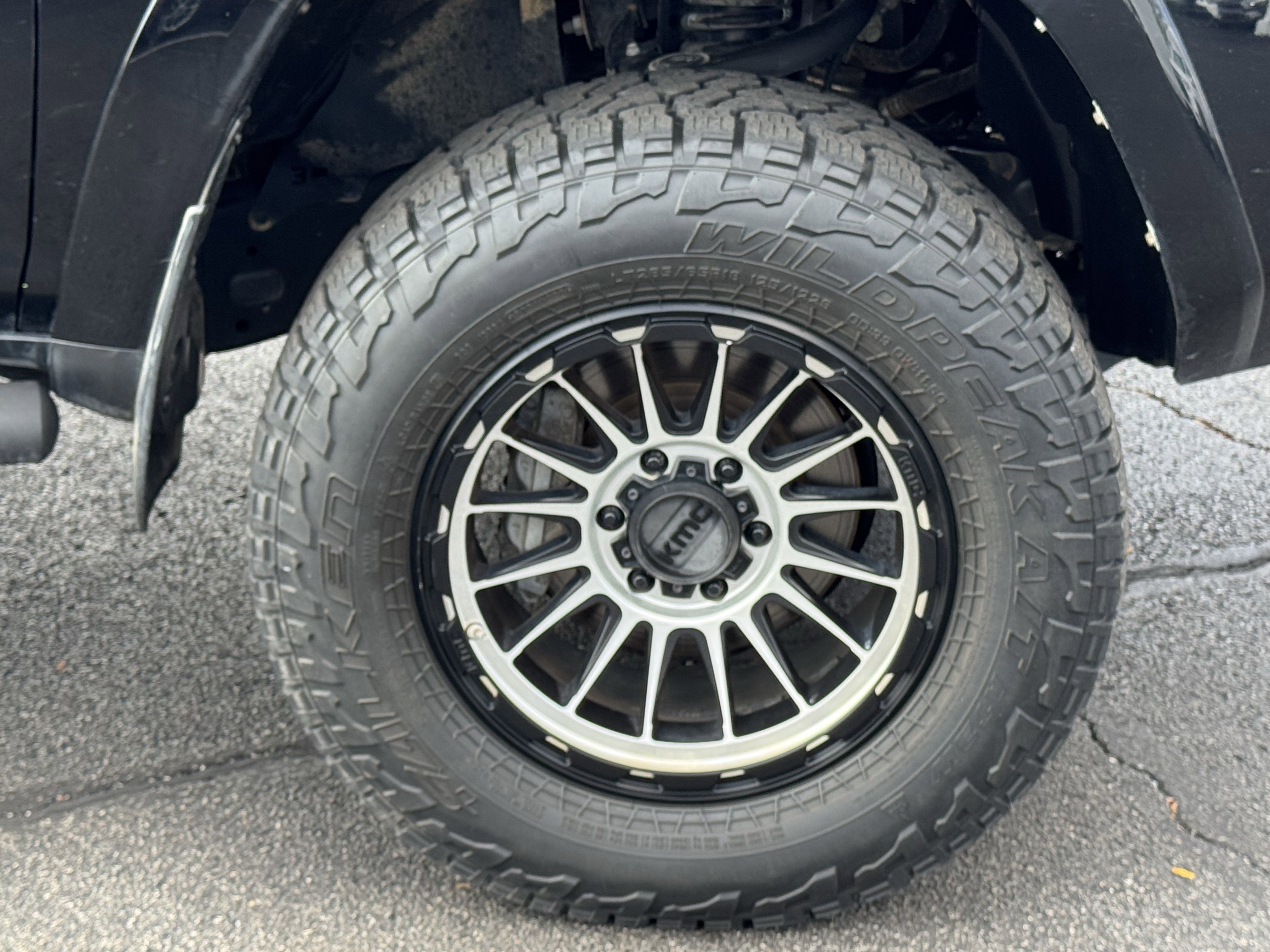 Used 2018 Toyota 4Runner SR5 Premium image 18