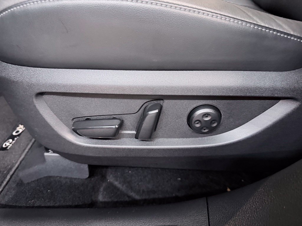 Certified 2023 INFINITI QX50 Luxe FWD image 11