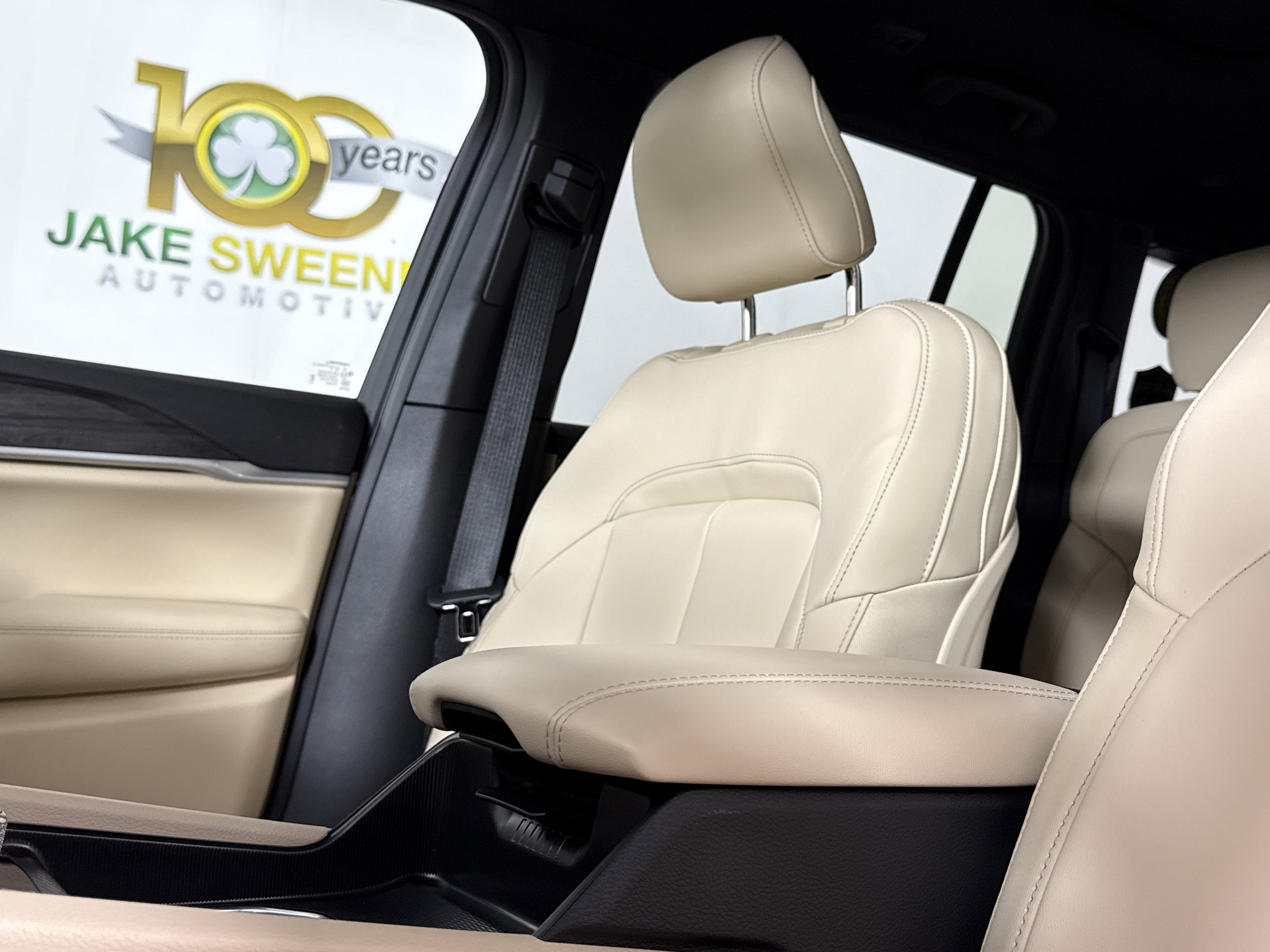 New 2025 Jeep Grand Cherokee Limited w/ Trailer Tow Package image 25