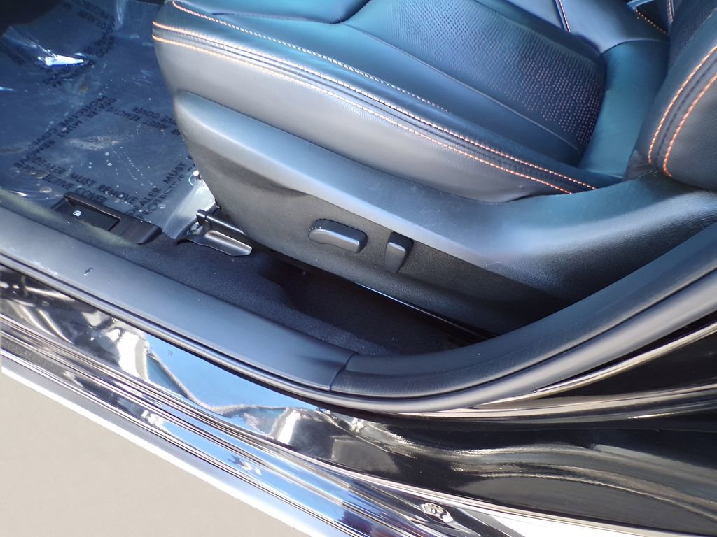 Used 2023 Subaru Crosstrek 2.5i Limited w/ Moonroof Package image 17