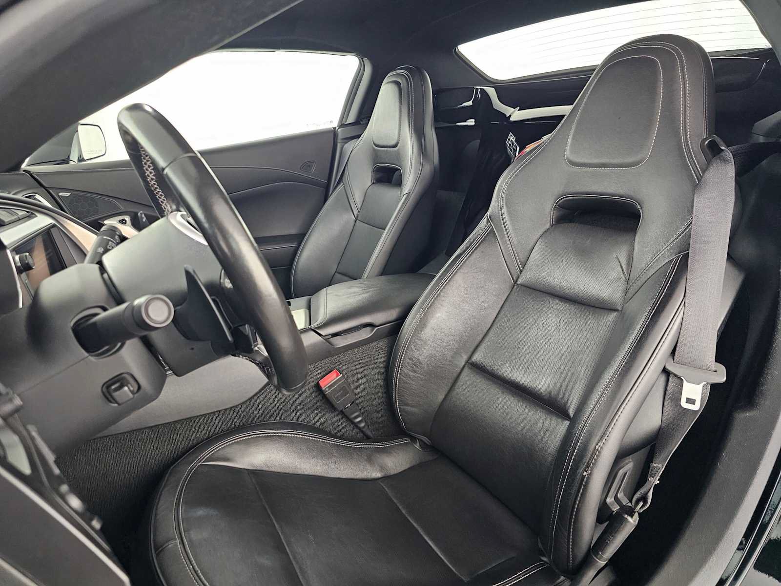 Used 2019 Chevrolet Corvette Stingray Convertible w/ 1LT RWD image 16